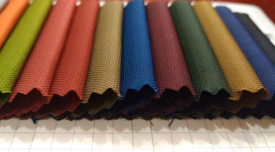 105 g/m², gute Qualität, 228 Tonnen, schnell trocknend, mit 100 % gewebtem, matten Taslon-Nylon für Bergsteigerbekleidung